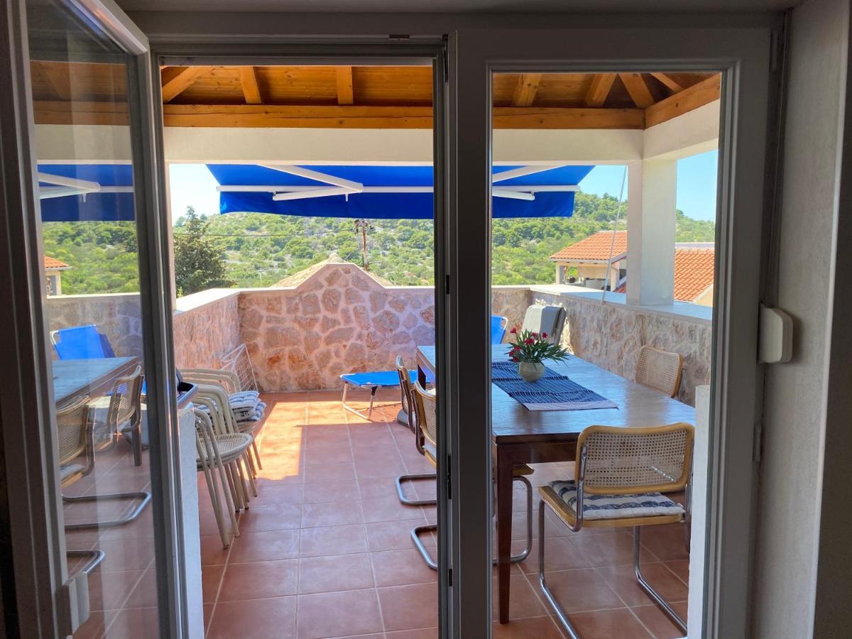 Villa Mediterranea Murter Exterior foto